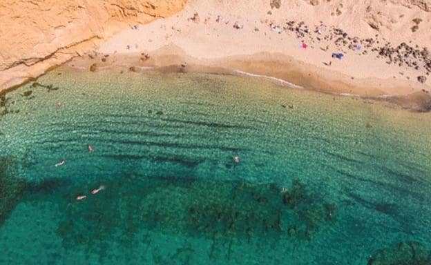 Las mejores calas de Canarias para disfrutar este verano