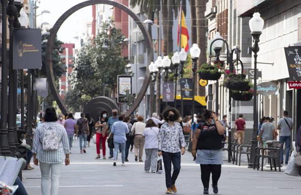 Cuenta atrás para dejar de usar la mascarillas en exteriores