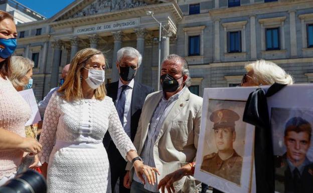 PP y PSOE evidencian su distanciamiento en el homenaje a las víctimas del terrorismo