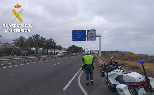 Circulaba con su moto a 173 km/h en un tramo limitado a 80