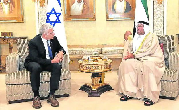 Israel abre en Abu Dabi su primera embajada en el Golfo