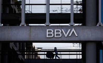 El juez del 'caso Villarejo' imputa al jefe de auditoría del BBVA