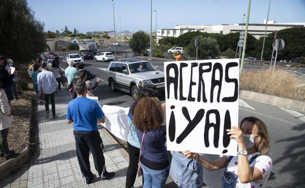 La creación de aceras dejará a la GC-110 con un único carril de circulación