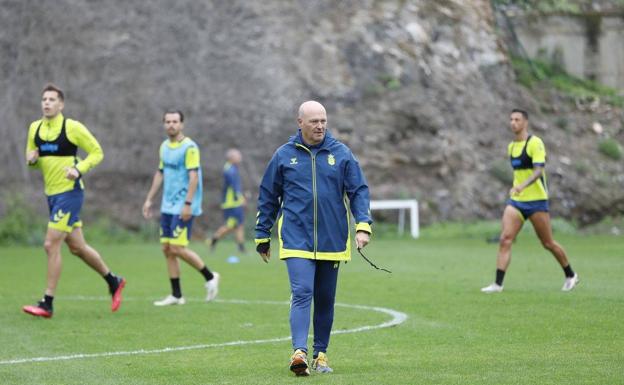 A un día para empezar, muchas incógnitas