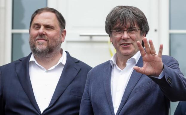 Puigdemont y Junqueras se reencuentran cuatro años después pero no sellan la paz