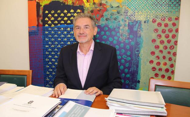 El Gobierno insular deja a la oposición fuera de la Mesa de Contratación