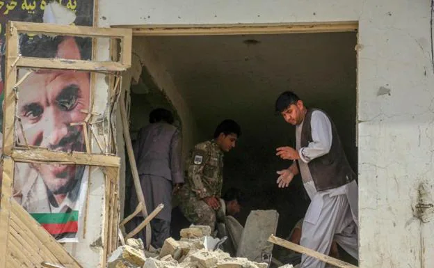 Los talibanes reivindican controlar ya el 85% de Afganistán