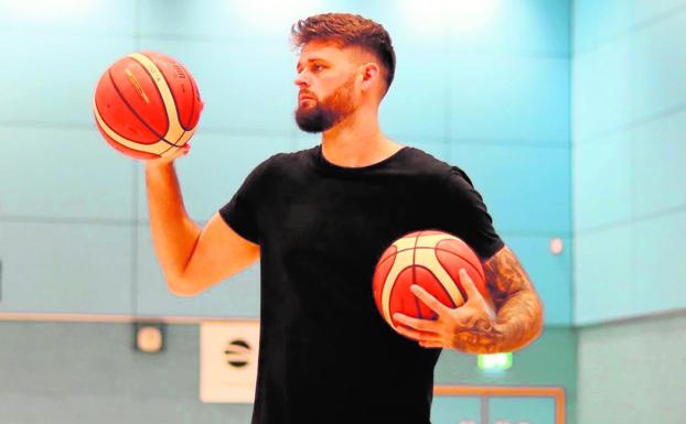 Freeland: «Si se abre el proceso de compraventa, estaremos ahí con nuestro dinero»