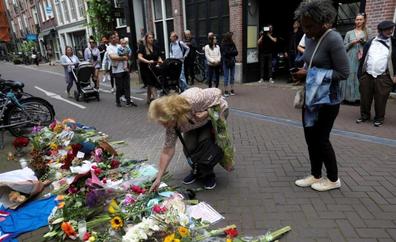 Muere el periodista neerlandés de investigación tiroteado