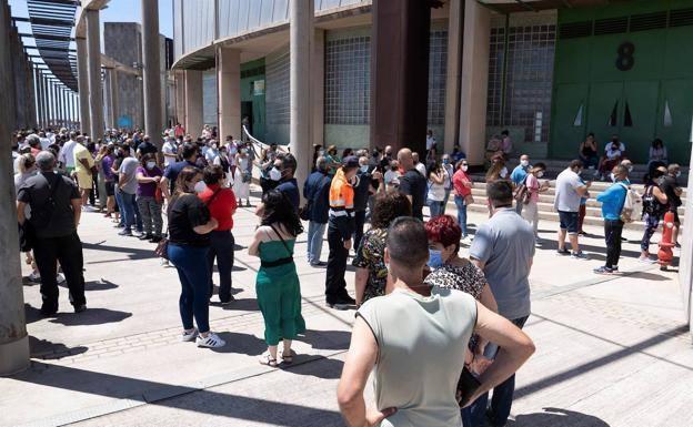 La presión asistencial en La Candelaria por el repunte covid obliga a cerrar el vacunódromo del sur de Tenerife