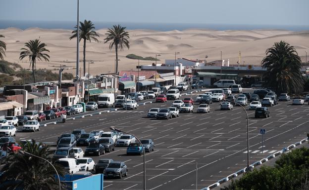 Refuerzo policial en cuatro focos de aglomeraciones en San Bartolomé