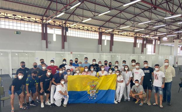 La plantilla de la UD se vacuna