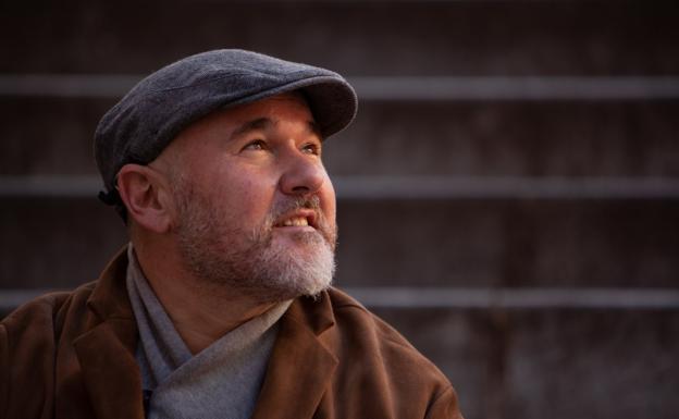 Fernando Becerra se mete en la piel de Néstor Álamo con un monólogo en la Casa de Colón