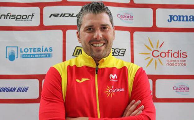 Pascual Momparler, seleccionador de ciclismo, aislado tras dar positivo por covid