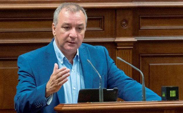 NC estudia presentar enmiendas para reforzar el recurso al TC por el REF