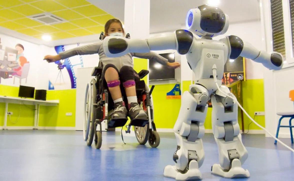 Terapia con robots para niños con lesión medular