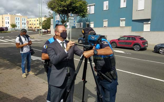 La Policía Local estrena nuevo radar móvil con detección por láser