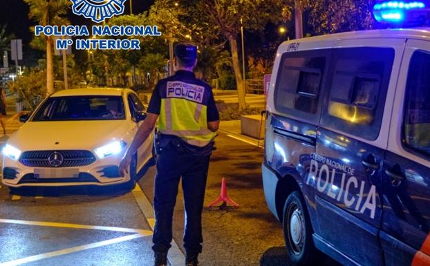 Detenido con cocaína en Canarias un anciano de 73 años