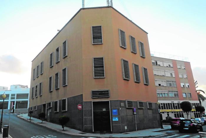 Más de una década de tortura acústica por los ventiladores de la central de Telefónica - Vimarsana News