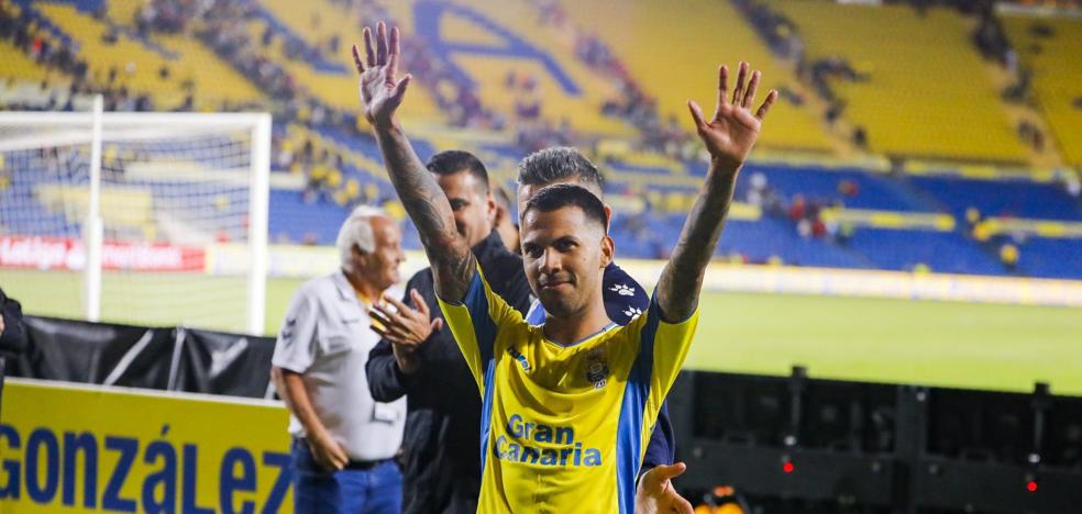 Jonathan Viera llega hoy a Gran Canaria y la UD gestiona ya su inscripción inmediata - Vimarsana News