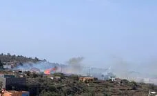 Un incendio sobrecoge a La Palma en un día sofocante con varios conatos