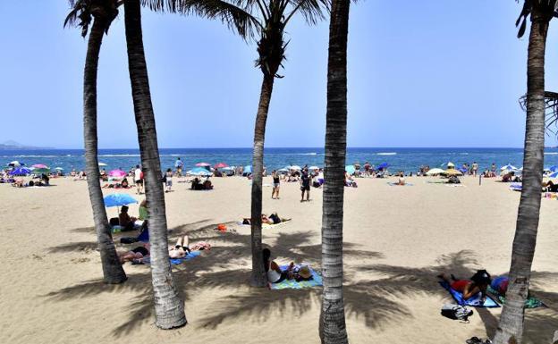 Canarias vuelve a superar los 40 grados con el calor en retirada