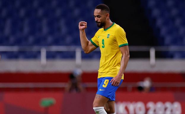 Cunha celebra un gol con Brasil durante los Juegos de Tokio.  / Fernando Bizerra / efe