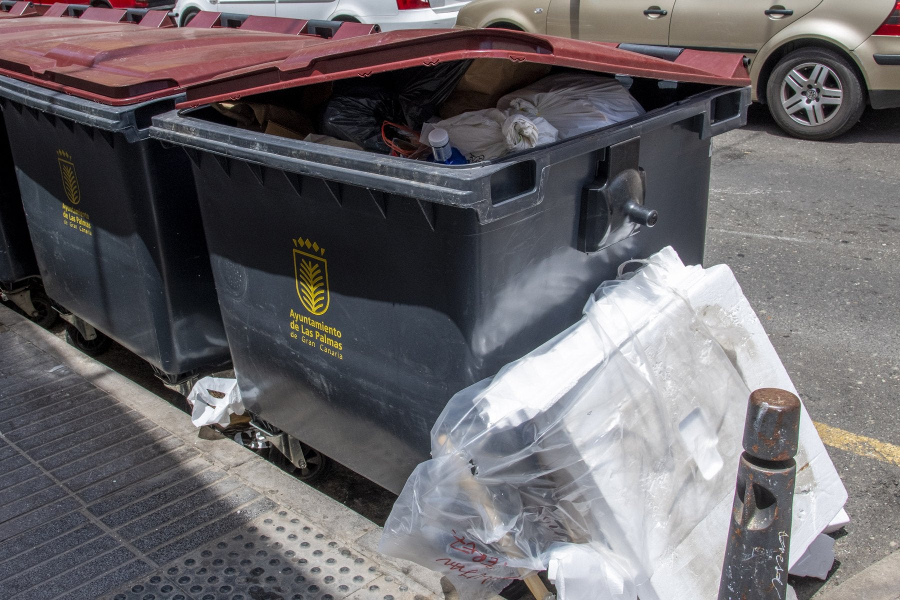 Recogida de Residuos estudia una oferta para atender el servicio el fin de semana