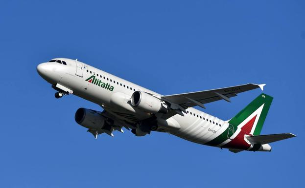 Un avión de Alitalia./AFP