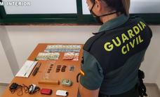 Desarticulan un punto de venta de droga en un céntrico parque de Gran Tarajal