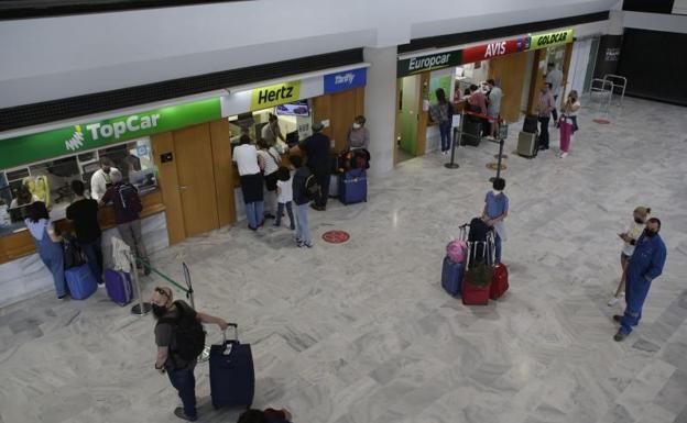 La matriculación de vehículos remonta, por la gran influencia de San Bartolomé