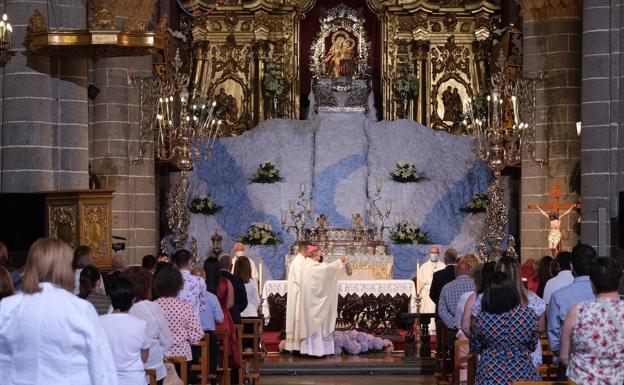 La Patrona se baja del Camarín