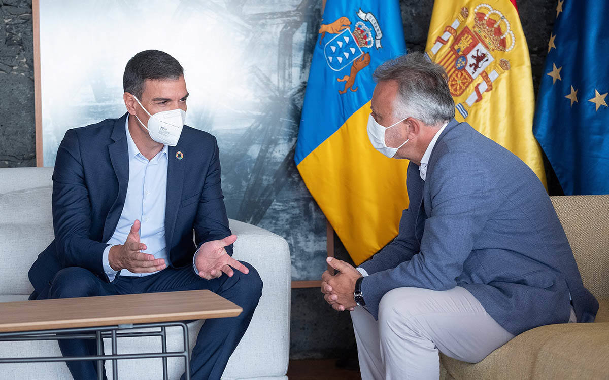 Directo: Rueda de prensa tras la reunión del PEVOLCA sobre el volcán