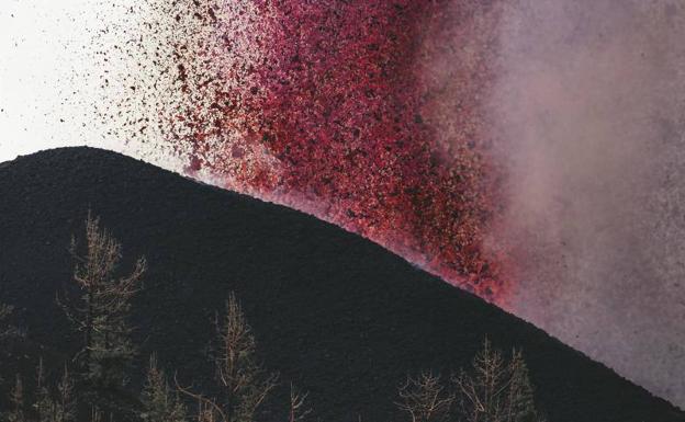 El director del Involcan no descarta nuevos puntos de emisión de lava