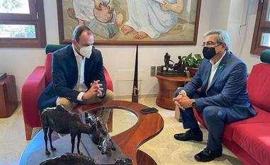 «El Gobierno compra las primeras 73 viviendas para los afectados»