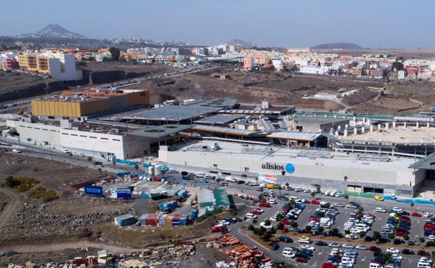 El Ayuntamiento recorta viviendas protegidas a Tamaraceite Sur y amplía el parque de La Suerte