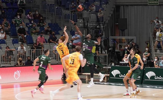 Kramer rescata al Gran Canaria en el Carpena (79-80)