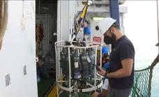 El buque del IEO estudia en La Palma los efectos de la erupción en el ecosistema marino