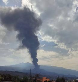 El volcán se reactiva tras el parón