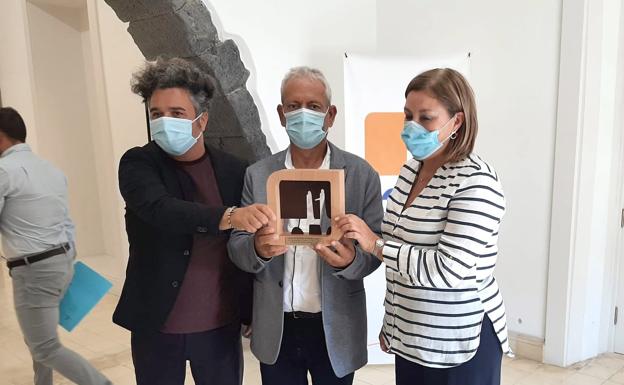 Las navieras dan luz verde a que los cruceristas puedan pasear por Arrecife