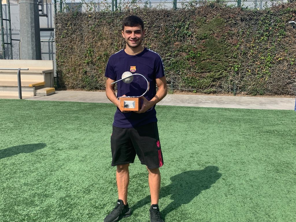 Pedri recibe el premio CANARIAS7-Germán Dévora