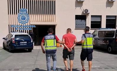 Detenido un letón en Tenerife por tráfico y contrabando de tabaco