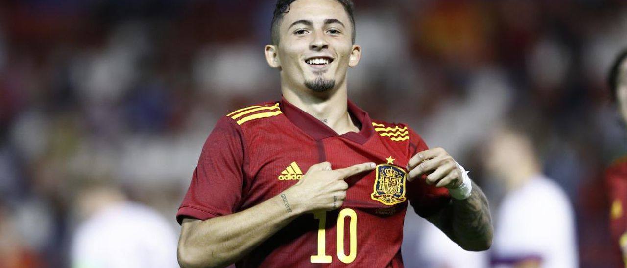 Debuta el grancanario Yéremi Pino con la selección frente a Italia