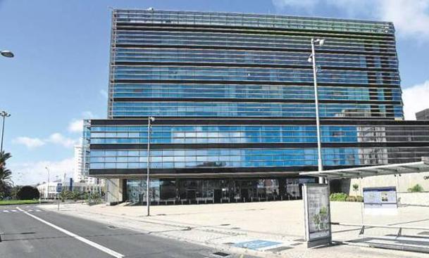 La Audiencia ordena vacunar de covid a un anciano contra la voluntad de su hijo