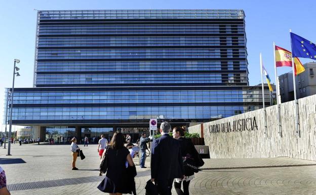 Absuelven a dos acusados de quemar una vivienda en Ingenio por falta de pruebas