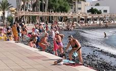 La calima y el calor no abandonan Canarias este lunes