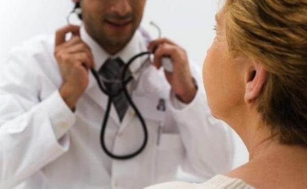 CC denuncia esperas de hasta 35 días por una cita con el médico de familia