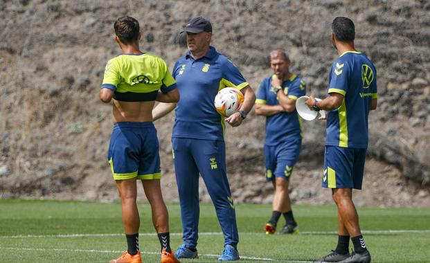 «No vale de nada ganarle al eterno rival si ahora no estamos a la altura»