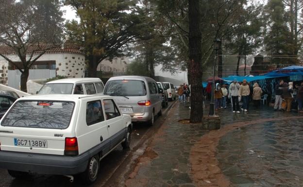El Cabildo cerrará los accesos a las cumbres con ocho barreras si nieva
