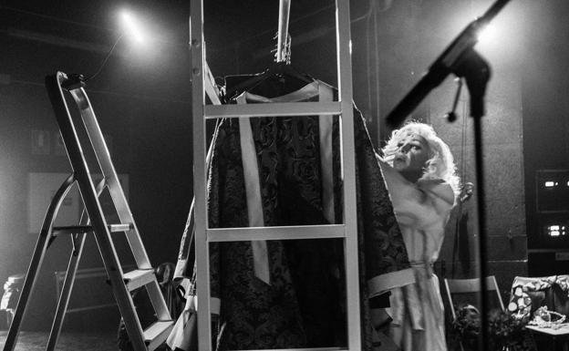 Antes de que se abra el telón: Fotonoviembre premia a Carlos de Saá